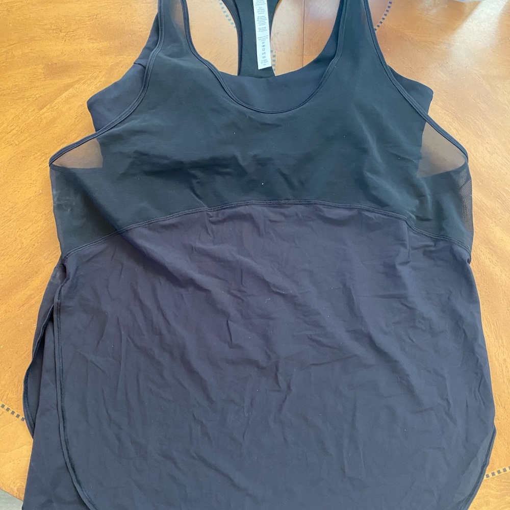 ❤️BUNDLE of 4 ❤️ EUG Lululemon & Alo $50